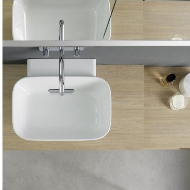 Geberit ONE ant stalviršio pastatomas dubens formos praustuvas 50cm, nuotakas horizontalus 2 Geberit ONE ant stalviršio pastatomas dubens formos praustuvas 50cm, nuotakas horizontalus 2